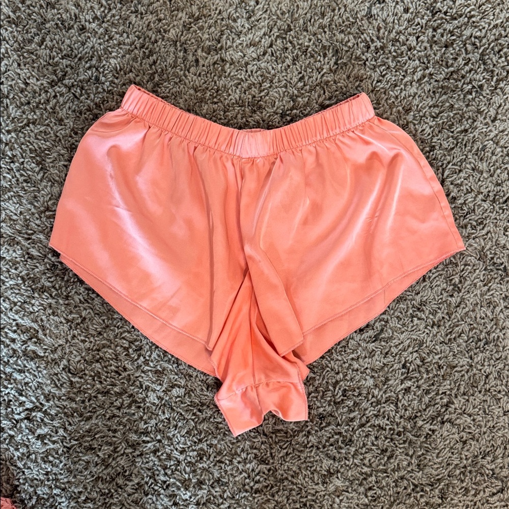 Colsie Coral Lace Trim Pajama Set - Picture 7 of 9